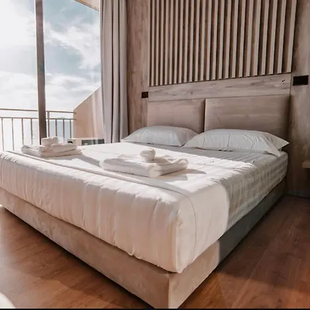 Hotell Zhironi Vlorë
